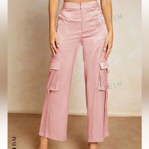 SHEIN women’s solid color slacks with pockets